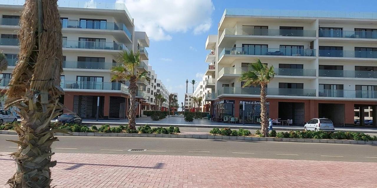 شاليه فندقي أرضي بحديقه خاصه في منتجع بورتوسعيد 'Ezbet Shalabi el-Rudi Exterior foto